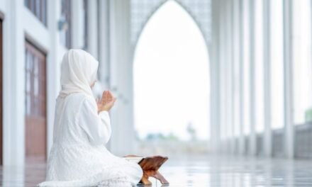 Ya Malik Wazifa Se Har Mushkil Ka Hal