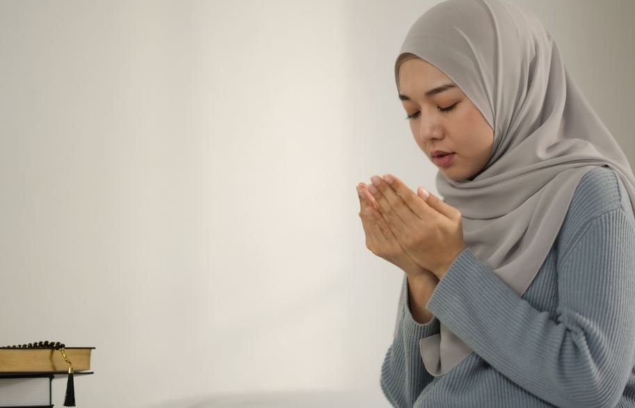 Rozana Durood Sharif Ke Saath Ya Rasheed Parhna