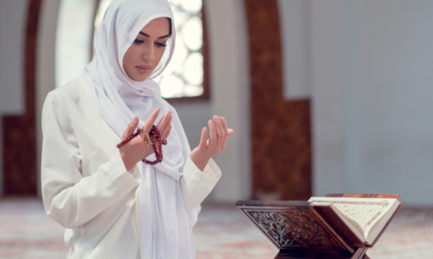 Ya Muzil Ka Wazifa Azmaishon Se Nijat