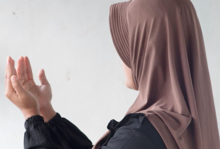 Allah Ka Sab Se Pyara Naam Ya Majid wazifa aur faiedy