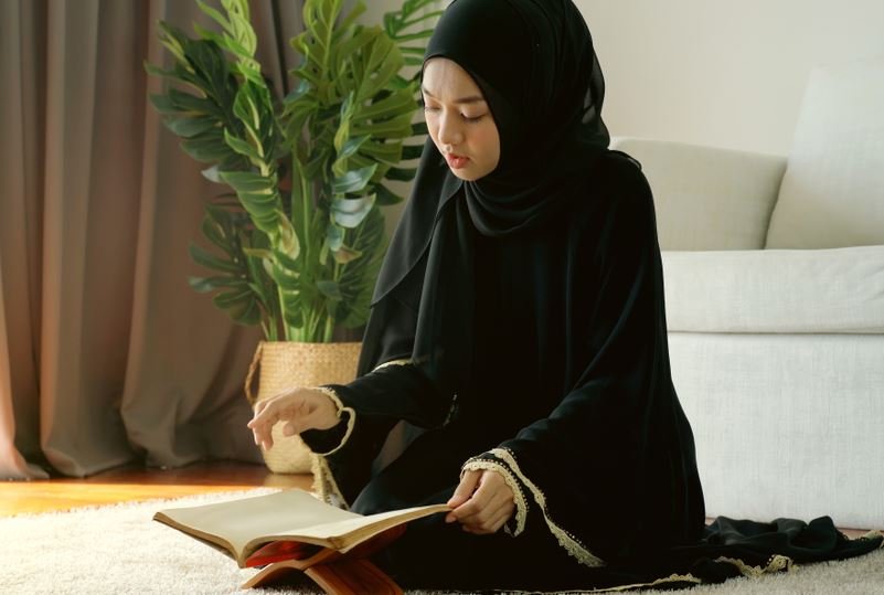 Ya Ghani Se Qarz Se Nijat